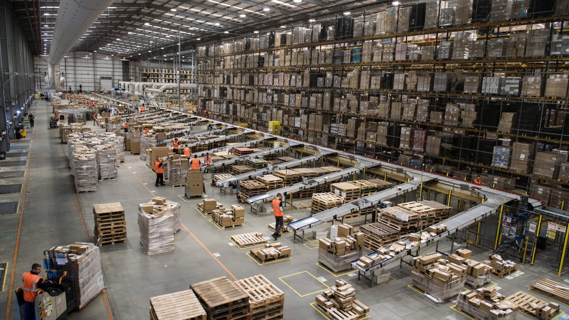 Logistics-E-Commerce Center (PLOT LG-10B)